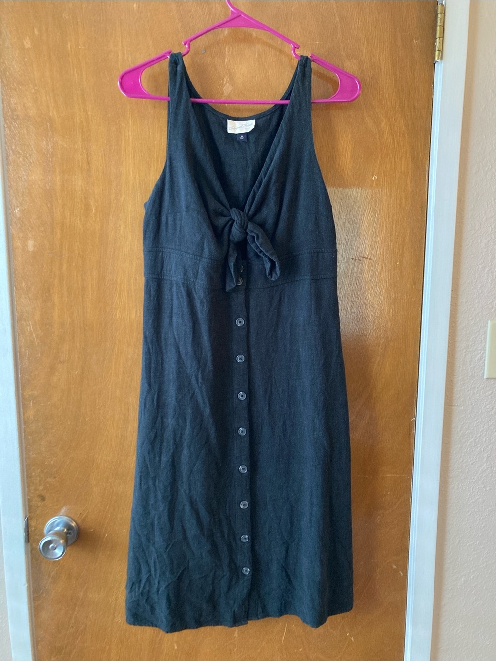 Universal Thread Black Sleeveless Midi Dress with Front Tie